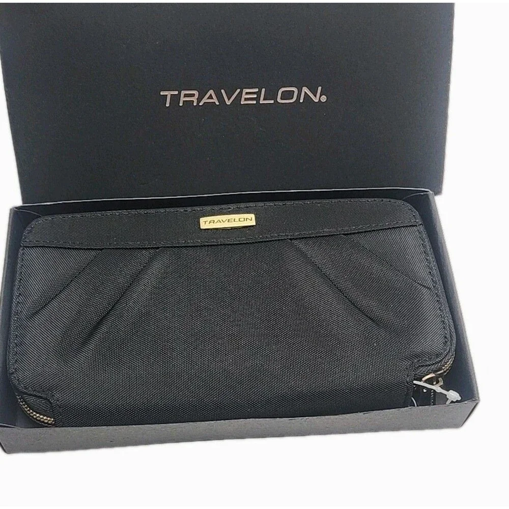Travelon Wallet Wristlet Black Nylon 7.5x4 Card Organizer Coin Zip RFID NEW